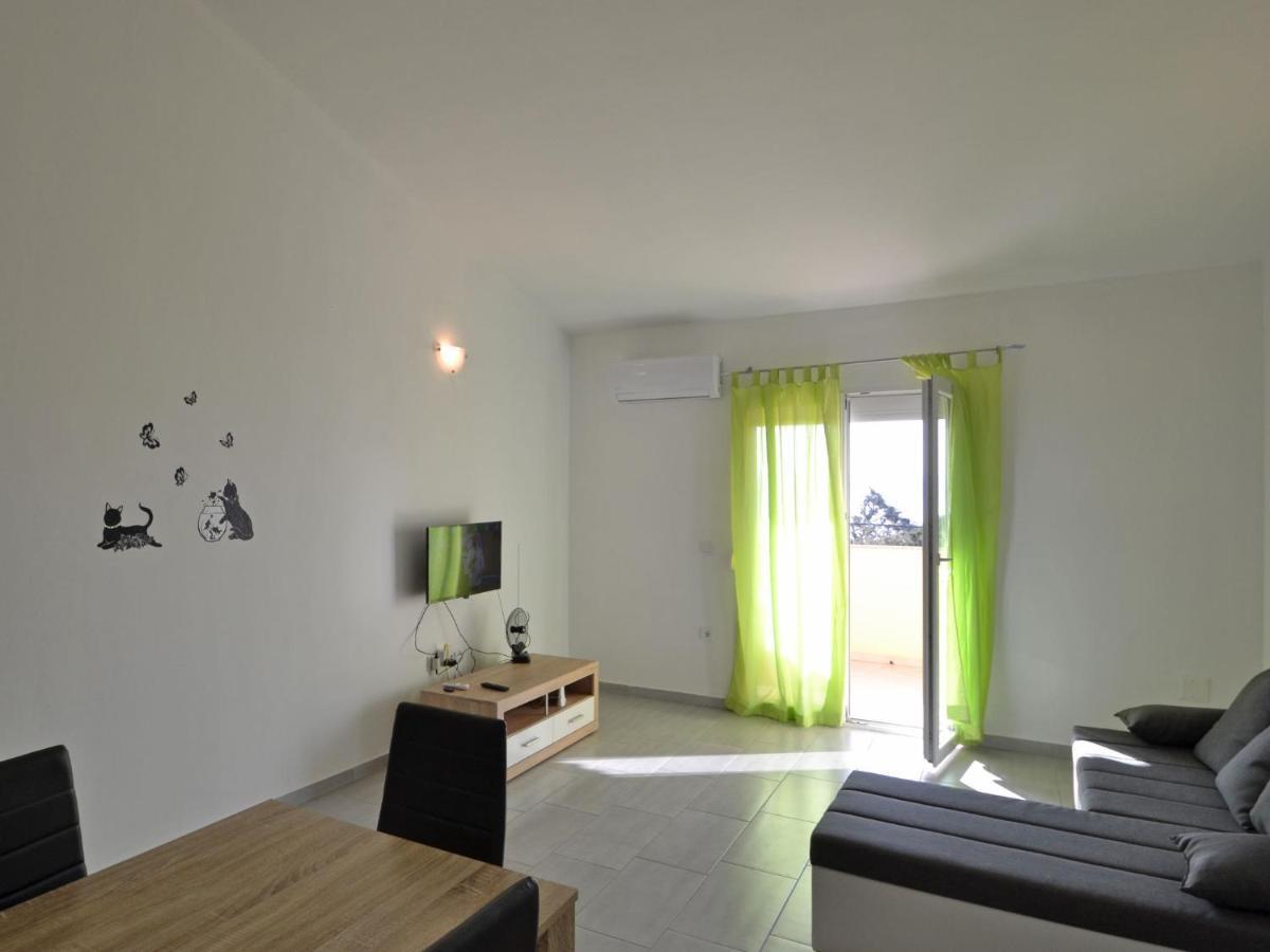 Apartment Ivan-1 By Interhome Maslenica Exterior foto